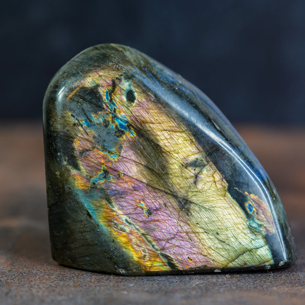 Enigmatic Lean Short Labradorite Freeform