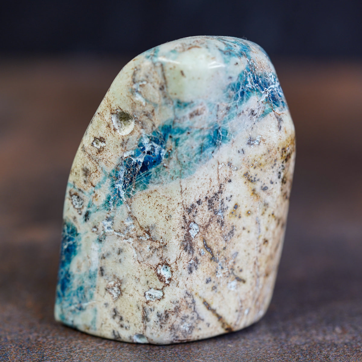 Blue Hackmanite UV Reactive Blue Hackmanite Freeform