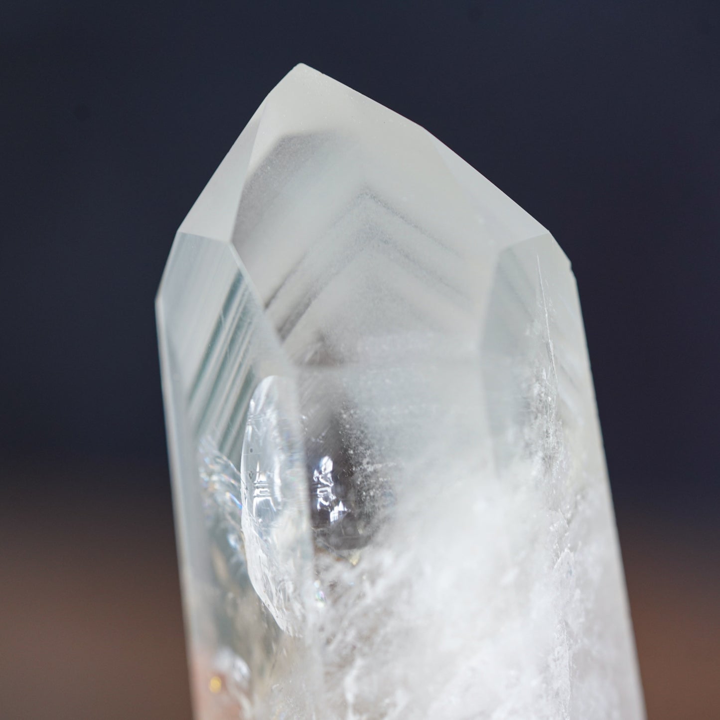 Phantom Quartz Point with a Multitude of Phantom Formations